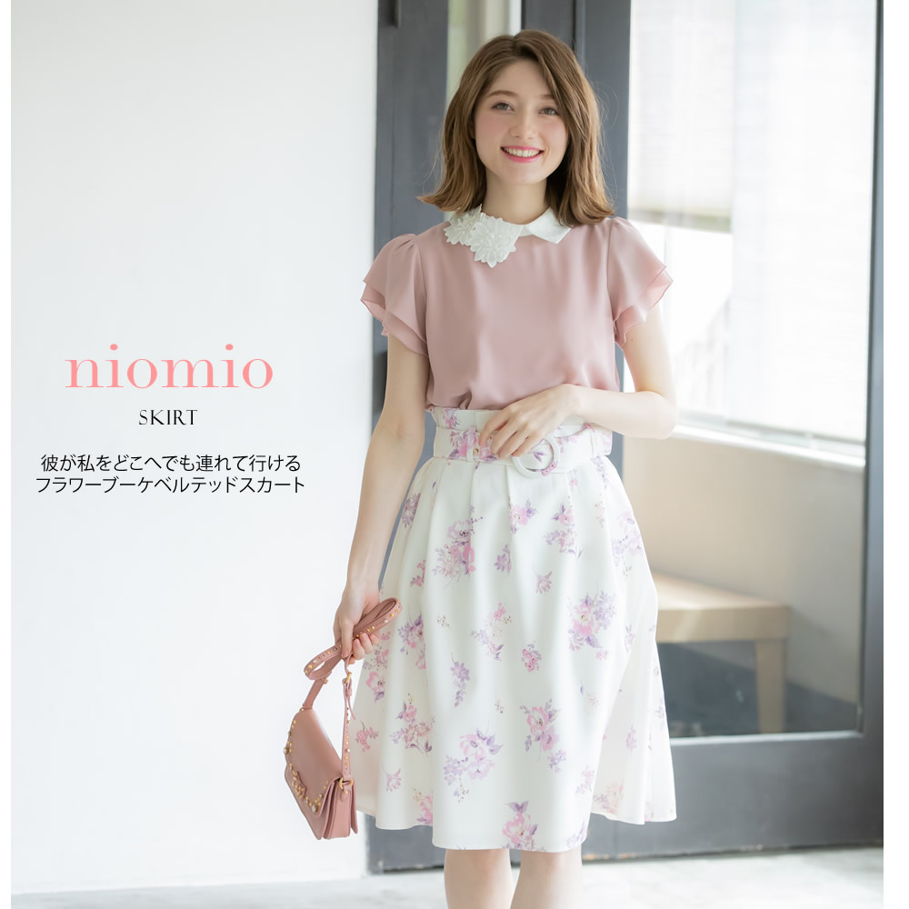 ハートネックパステルフラワーワンピース