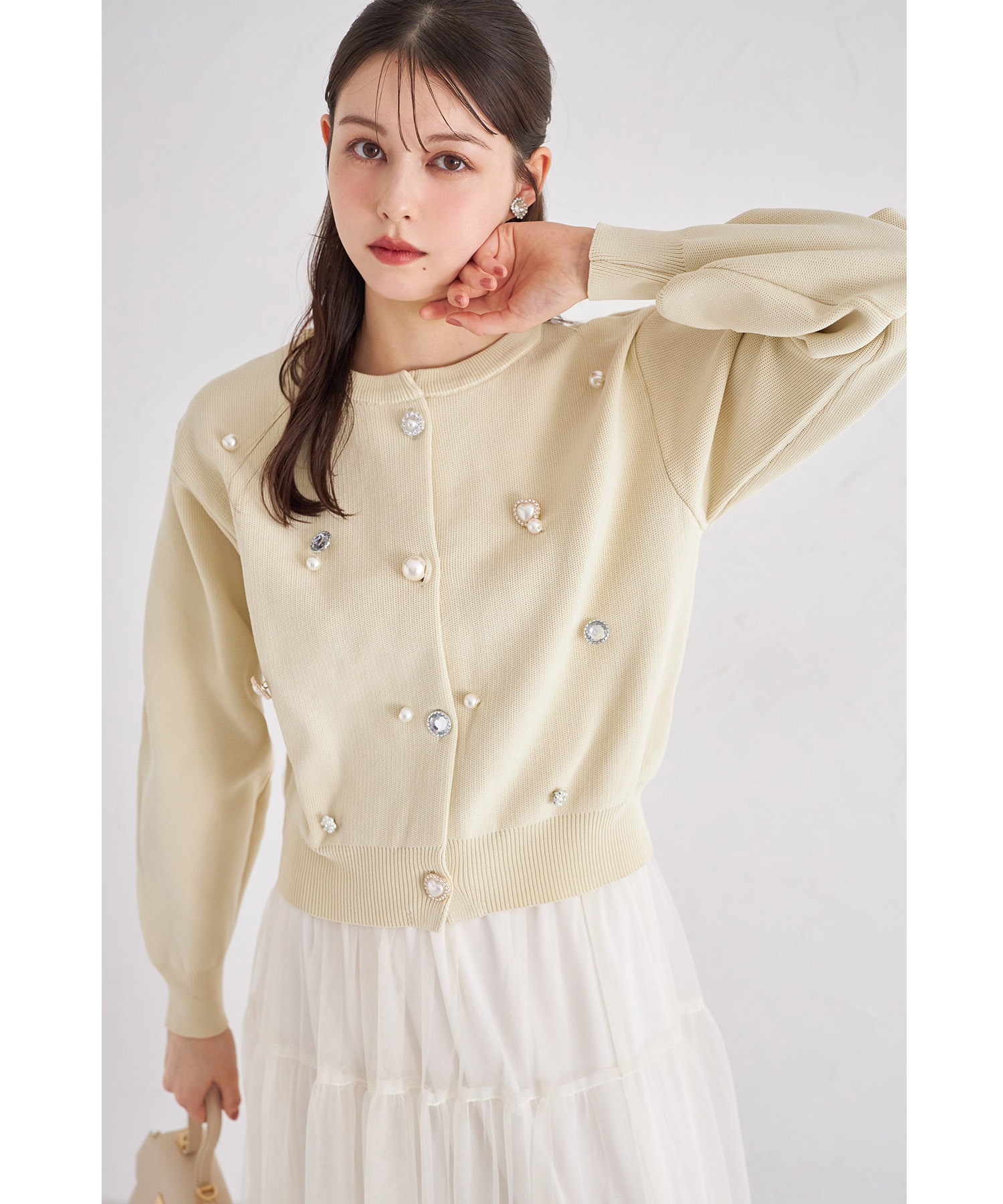 オーナメントパールビジューカーディガン【parenne パレネ】 tocco closet(トッコクローゼット)＊スペシャルプライス品につき返品/キャンセル/配送日指定不可/ラッピング不可/少量在庫のセールの為交換は出来かねる場合がございます。