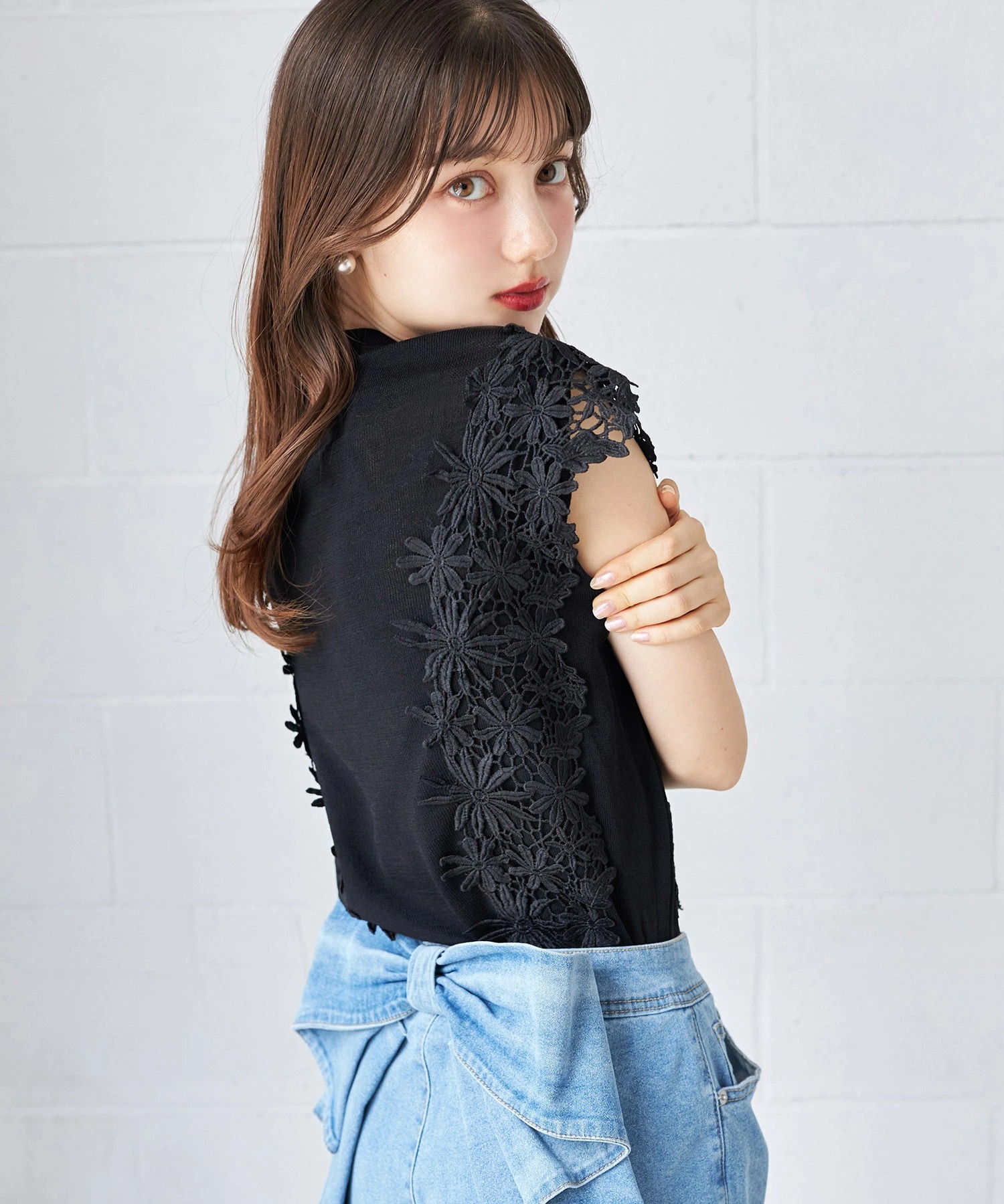 ショルダーフラワーレースニットプルオーバー 【rakes ラキス】 tocco closet(トッコクローゼット)《SummerBlack2025》