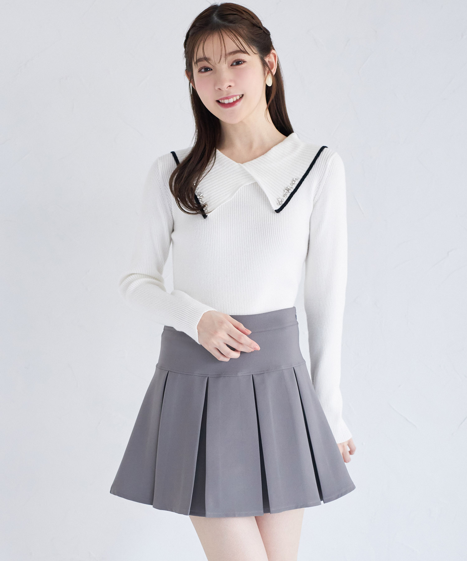 ボックスプリーツミニスカパン【reathna レスナ】 tocco closet(トッコクローゼット)＊スペシャルプライス品につき返品/キャンセル/配送日指定不可/ラッピング不可/少量在庫のセールの為交換は出来かねる場合がございます。
