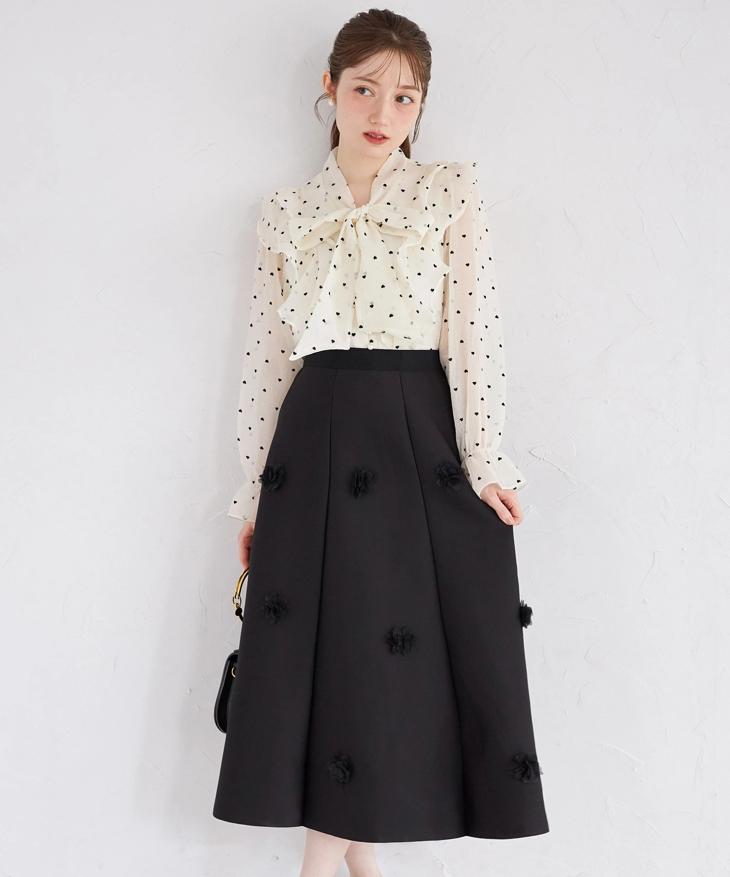 tocco トッコクローゼット　立体フラワーモチーフ付きフレアスカート