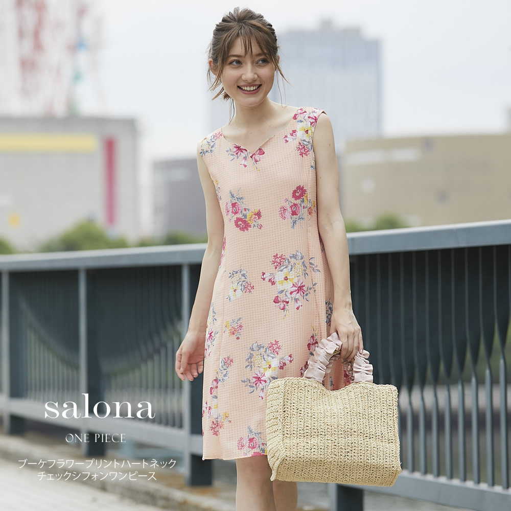 ブーケフラワープリントハートネックチェックシフォンワンピース 【salona　サローナ】5/21スタート！スペシャルプライス ＊SALE品につき返品/交換/キャンセル/配送日指定不可/ラッピング不可