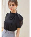 きらきらストーン付きサイドボウタイリボンシフォンブラウス 6/1(土)オフィシャルサイト限定再販☆【latoes】tocco closet(トッコクローゼット)※少量の在庫確保による再販売の為、交換は出来かねる場合がございます。予めご了承ください。