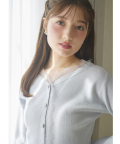 ＯＮもＯＦＦも瞬時に華やぐビジュー釦スカラップレース装飾ラメニットカーディガン 2月10日(火)再販決定☆ tocco closet(トッコクローゼット)　《Blossoming Spring 2026》