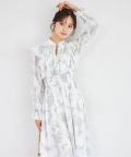 ラインフラワー×リボン柄ラッフルフリルウエストシャーリングワンピース  tocco closet(トッコクローゼット)《RibbonCollection》