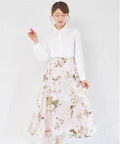 オパールフラワープリントフレアスカート  tocco closet(トッコクローゼット) ＊スペシャルプライス品につき返品/キャンセル/配送日指定不可/ラッピング不可/少量在庫のセールの為交換は出来かねる場合がございます。