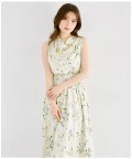 ドレープネックウエストシャーリングリリーフラワープリントワンピース   6月2日(火)再販決定☆《tocco closet luxe》 ※少量の在庫確保による再販売の為、交換は出来かねる場合がございます。予めご了承ください。/#46 ペールライム