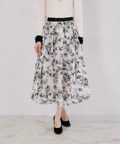 フロッキーラインフラワーラメシアータックボリュームスカート  10月1日(木)再販決定☆tocco closet(トッコクローゼット)　※中野恵那さんはアイボリー着用