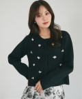 8月販売予定！入荷連絡受付中☆日常をリッチに変えるクラス感♪フロントビジュー装飾ニットジャケット