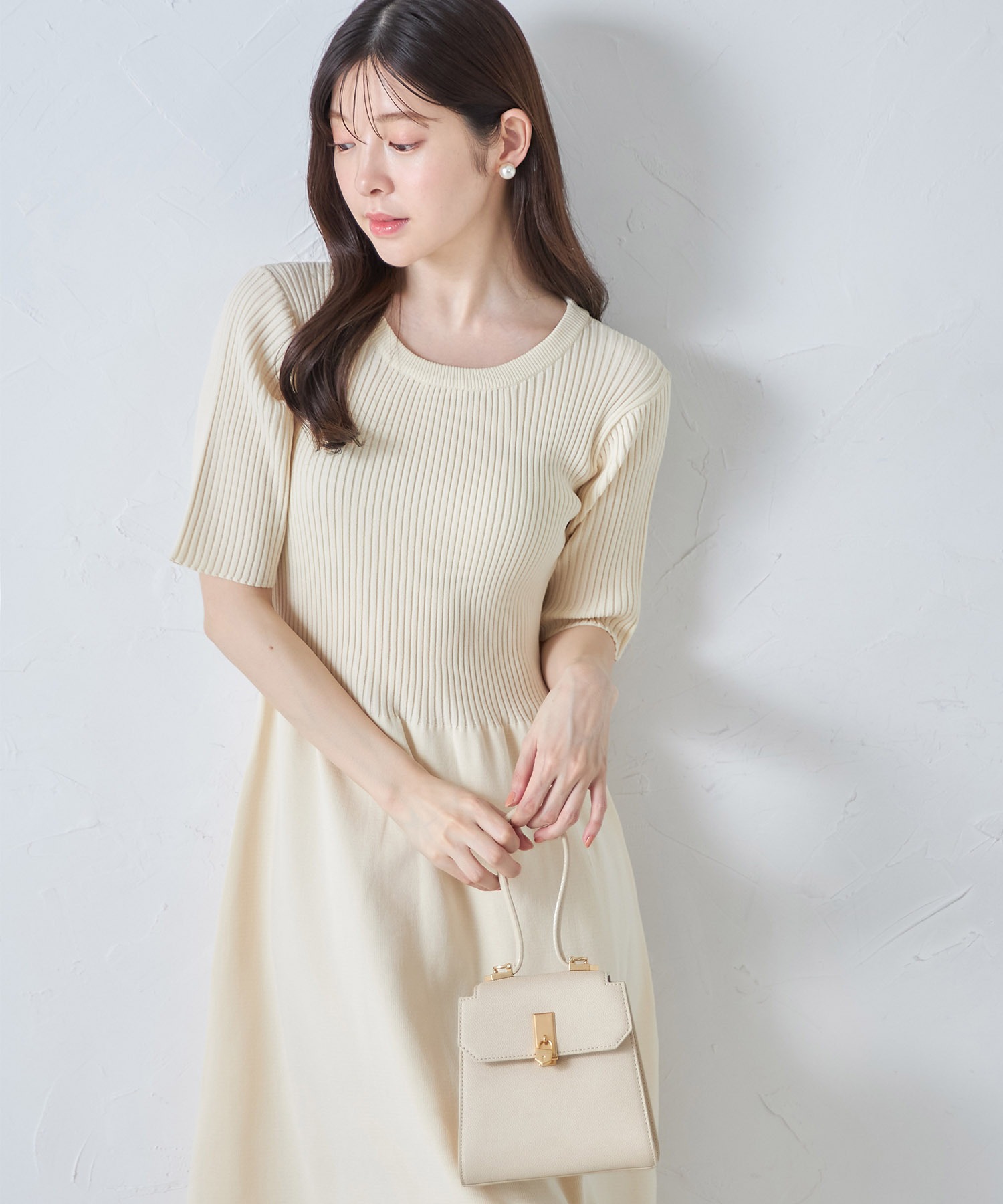 スポンディッシュペプラムワンピース【slover スロバー】 tocco closet(トッコクローゼット)＊スペシャルプライス品につき返品/キャンセル/配送日指定不可/ラッピング不可/少量在庫のセールの為交換は出来かねる場合がございます。