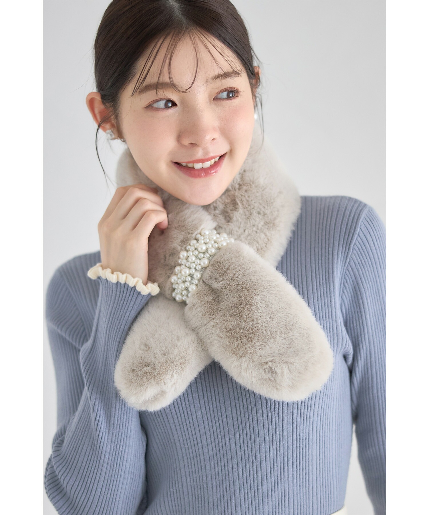 パール付きファーティペット 1月16日(木)再販決定☆【solica ソリカ】 tocco closet(トッコクローゼット)
