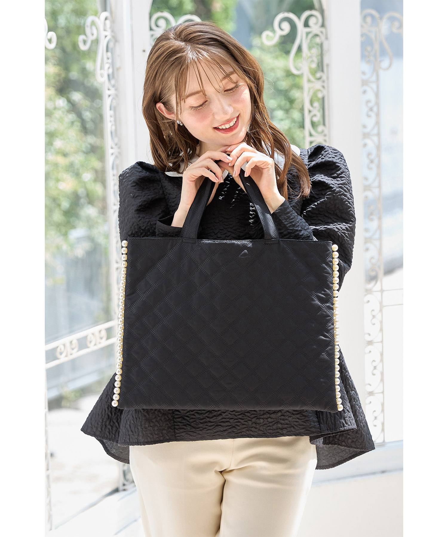 tocco トッコクローゼット　サイドパール付きキルティングサブバッグ 