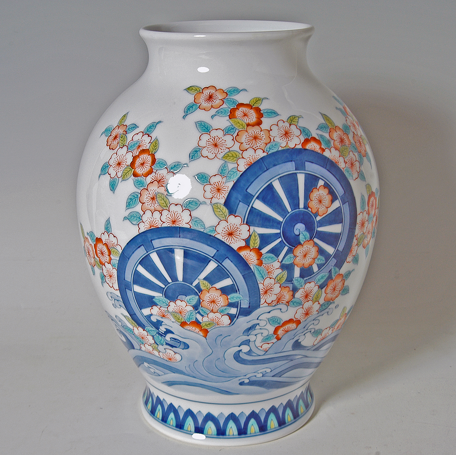 新胴花瓶－御所車桜