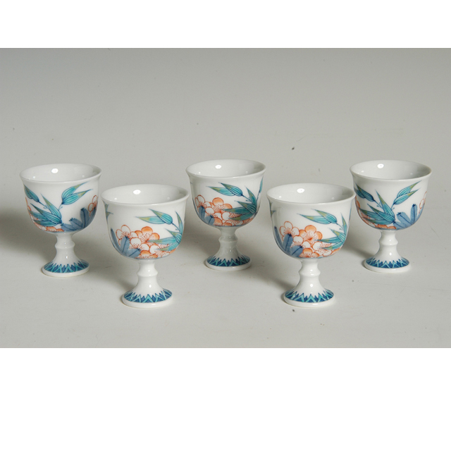 食前酒器－松竹梅、鍋島色絵松竹梅文酒器