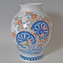 新胴花瓶－御所車桜