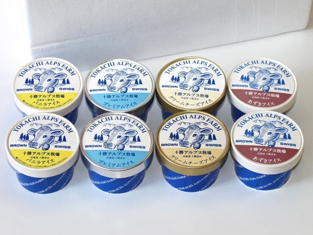 4種類の十勝らしいアイス詰め合わせ 【送料無料】ブラウンスイス生乳