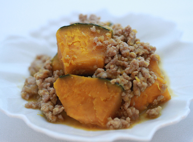 万能くろ酢たれでかぼちゃの鶏あんかけ