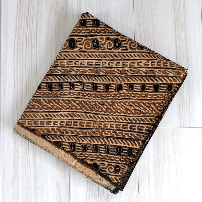 手書きバティックのカイン・パンジャン（ウダン・リリス）