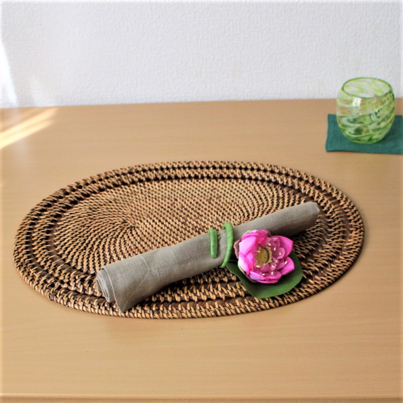 アタとラタンのプレイスマット