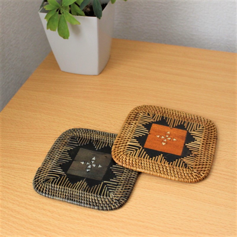 アタとウッドのコースター