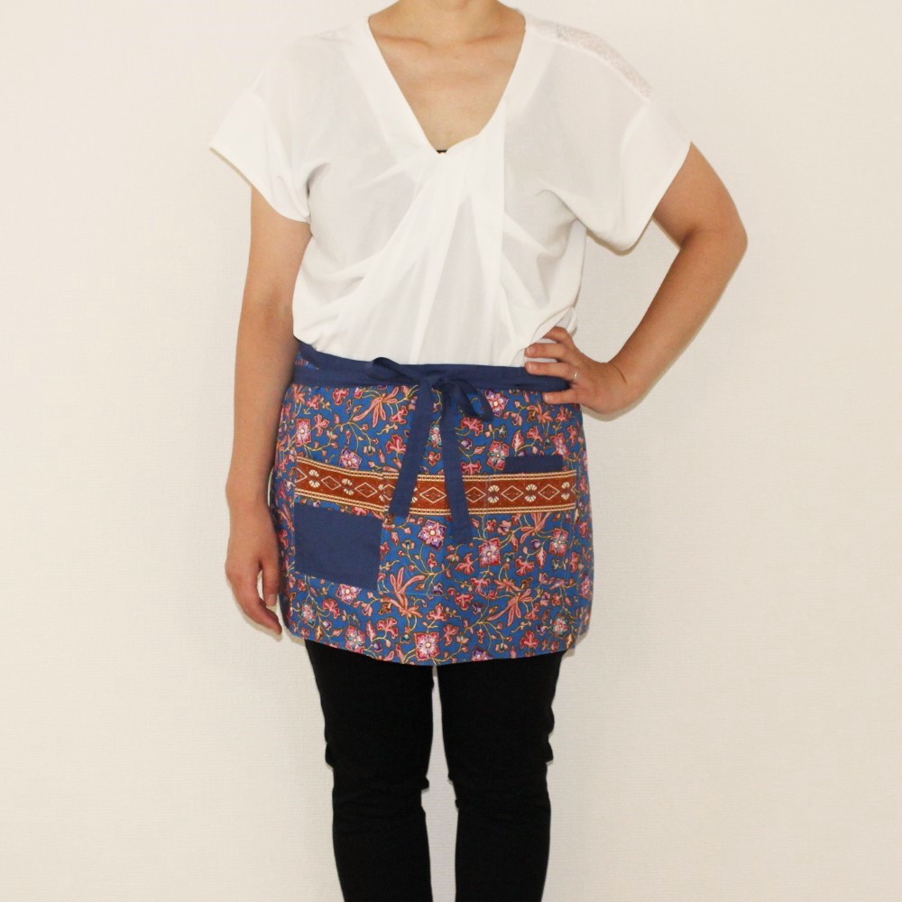 バティックのカフェエプロン