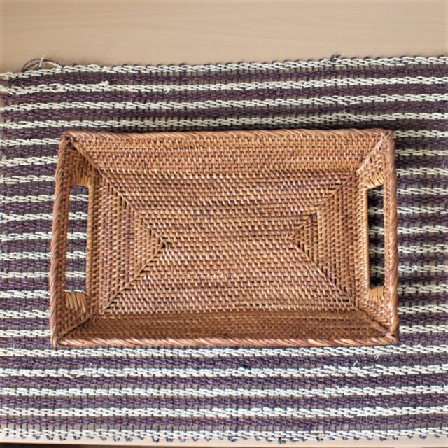 アタ製持ち手付きミニトレー（レクタングル）上から