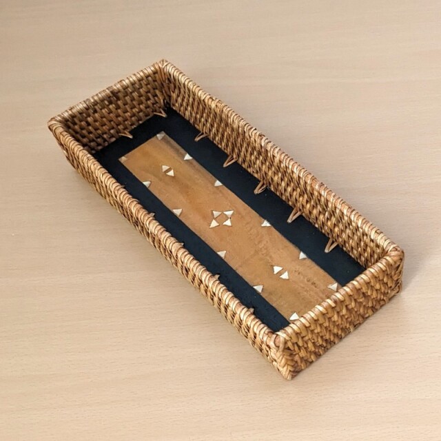 ラタンとウッドのカトラリーケース