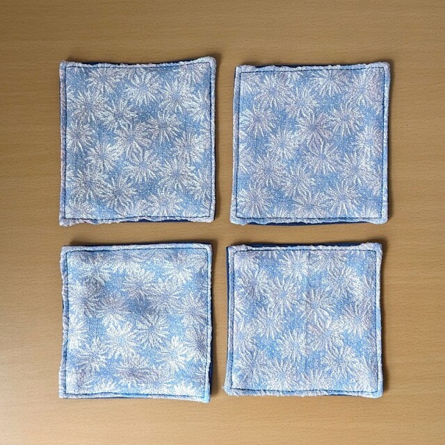 和服生地のコースター（4枚組）