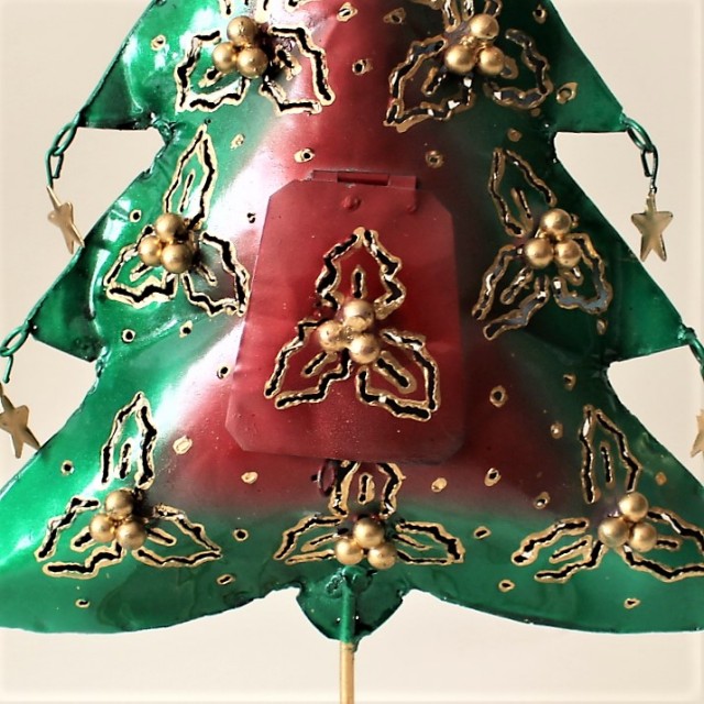 クリスマスツリーのキャンドルホルダー背面