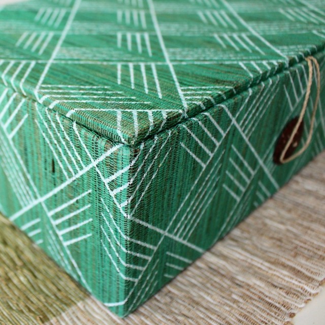 ウォーターヒヤシンスの収納ボックス角