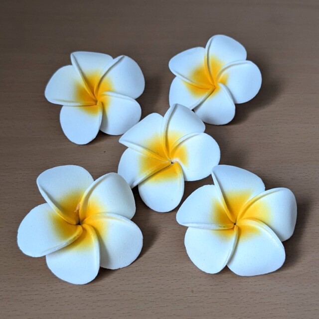 プルメリアの造花（５個セット）