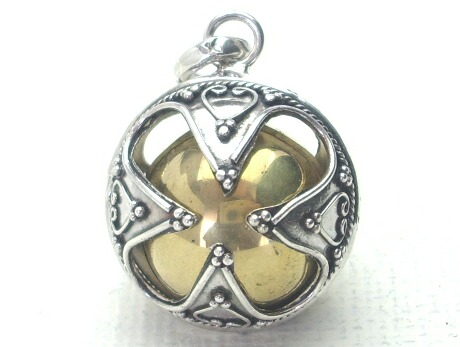 ガムランボール