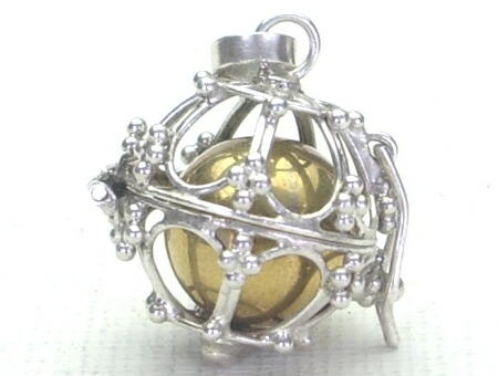 ガムランボール