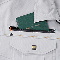 胸ファスナーポケット（右側）