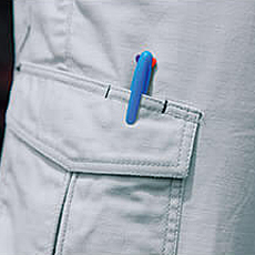 カーゴポケットペン差し