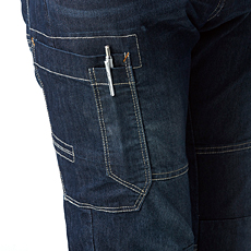 カーゴペン差し（右側）