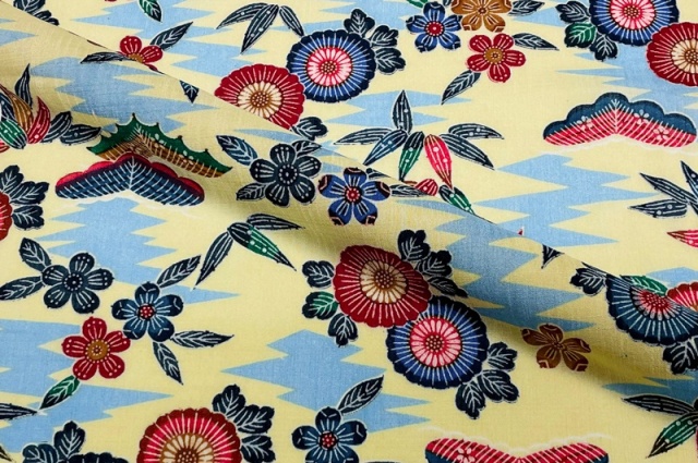 紅型（びんがた） 松笹菊文様（生成り）柄の和柄生地通販なら都香庵
