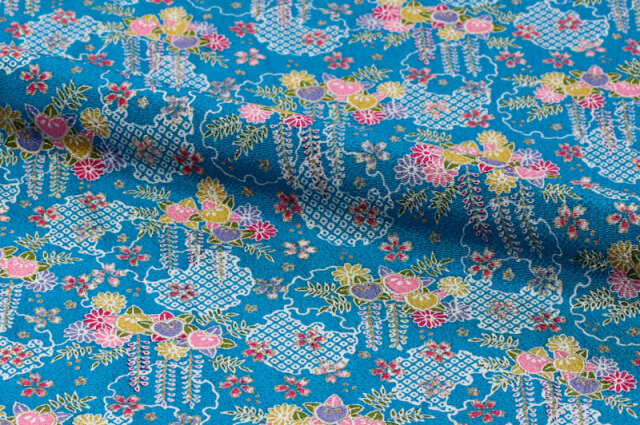 金彩ちりめん生地販売 雪輪に藤（空色）柄の生地通販の都香庵