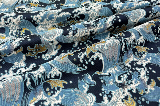 上着◆生地番号：K01　青海波（白金） 金襴生地 桂2号極上 青海波（411-2103） 赤 オカダヤ(okadaya) 布