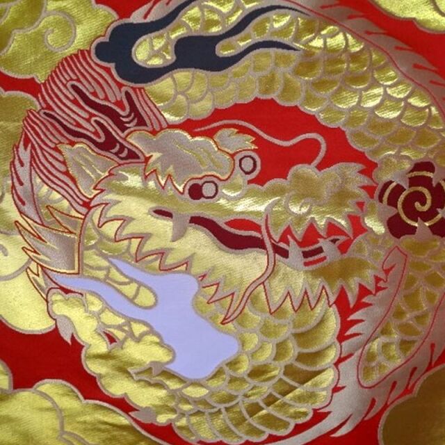 和柄 生地 京都 西陣織 金襴生地  一釜玉持雲龍 (全2色) 生地巾76cm×長さ73cm単位 切り売り パネル柄