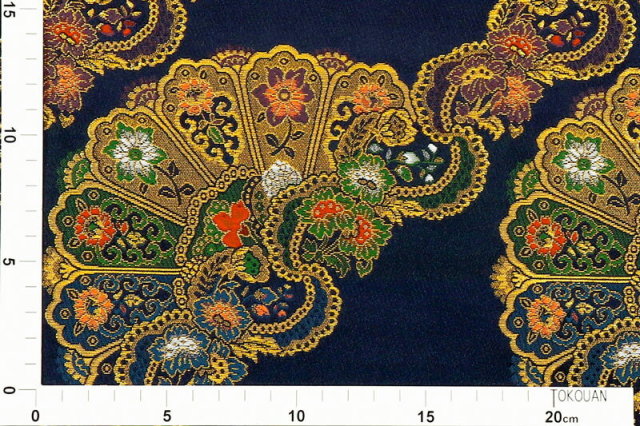 檜扇文柄の金襴織物なら、和風生地専門店[都香庵]