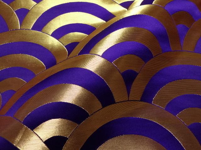 金襴生地通販 青海波文 紫 柄の生地通販なら都香庵