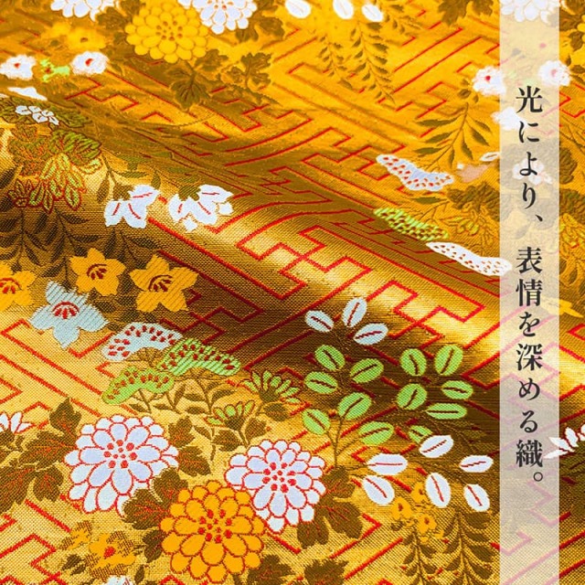 さや形地に秋草文（金）柄の生地販売なら都香庵