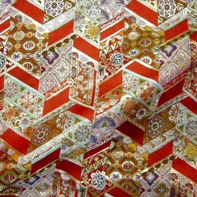 和柄 生地 京都 西陣織 金襴生地 有職裂取り (全2色) 10cm単位 切り売り/02.赤