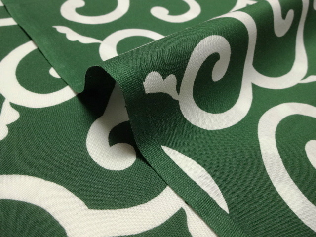 和柄 生地 綿 もめん生地  唐草・大 (緑) 1m単位 切り売り