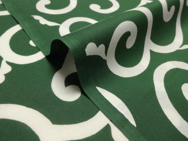 和柄 生地 綿 もめん生地  唐草・大 (緑) 1m単位 切り売り