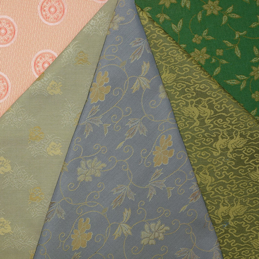 和柄 生地 緞子 はぎれ 5枚セット (六)