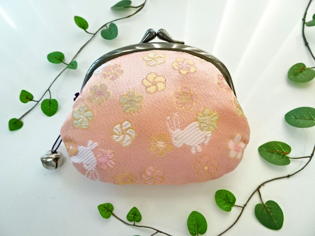 金襴 がま口 うさぎに小花