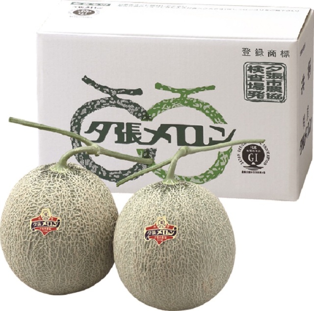夕張メロン　優品　２玉入（１玉／約２ｋｇ）　【００１】