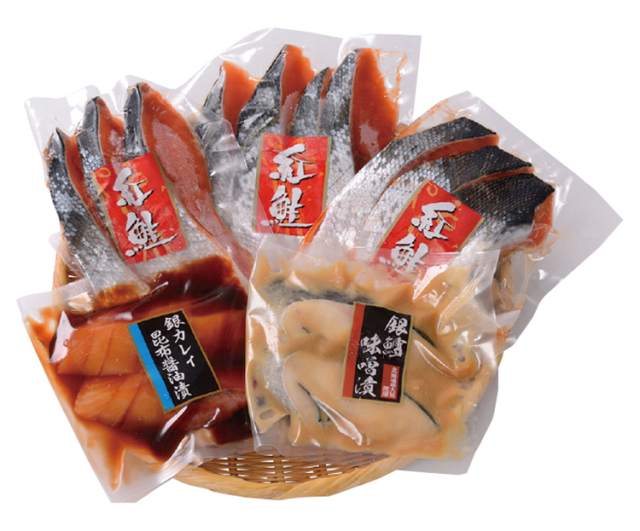 【早期割引商品】熟成紅鮭と漬魚セット　【０７３】